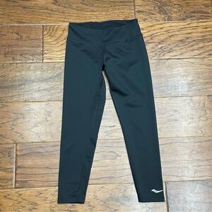 Saucony scoot crop 2.0 leggings